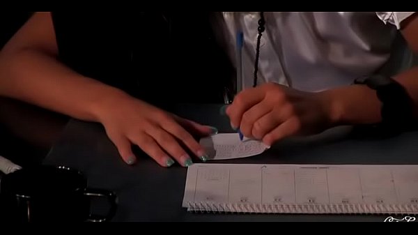 Nonton Checking Her Love Juices thumbnail