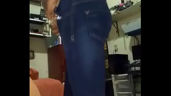 Nonton Otra Vez El Chavito Ense&ntilde;andome El Cuerpo thumbnail