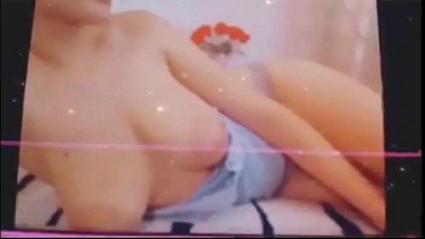 Nonton Huge Giant Pov Webcam Boobs Compilation thumbnail