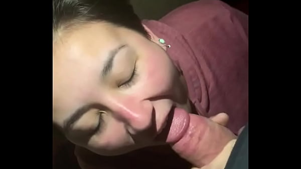 Play MP4 - Filthy Pig swallows cum in toilet