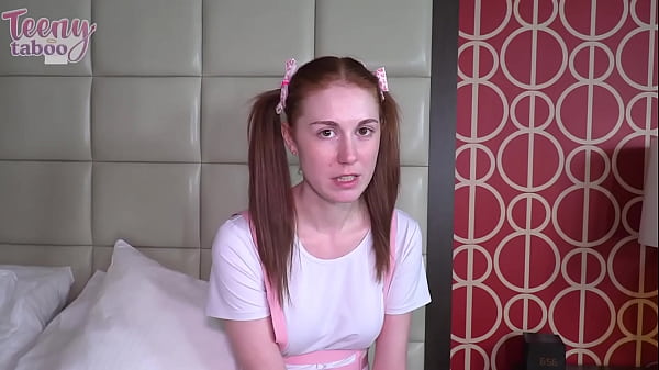 Nasty Ellie Murphy Asks Mature Seth Brogan For Some Sex Advices! 