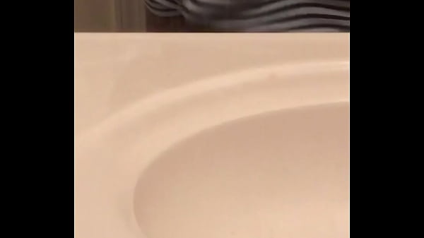 trim.D3B8EC71-F45B-4C90-9A03-A8F993B0D98C.MOV 