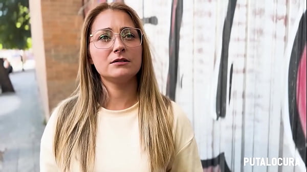 Play MP4 - PutaLocura - La manchega candente Luc&iacute;a Gold traga lefa de Torbe en pilladas&period;