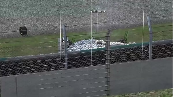 Accidente fuerte xabierx m&aacute;s que dust en brasil 2010 gp de malasia 2012 