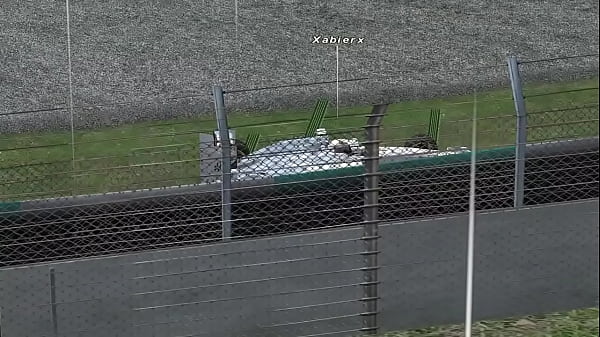 Accidente fuerte xabierx m&aacute;s que dust en brasil 2010 gp de malasia 2012 