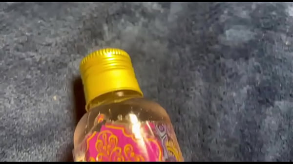 Nonton Minha Vizinha Travou As Costas E Na Massagem N&atilde;o Resistiu E Pediu Rola Free thumbnail