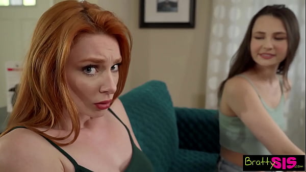 Play MP4 - "Simon Says 'Take off your pants' " Liz Jordan tells Lacy Lennon and Stepbro - S17&colon;E6