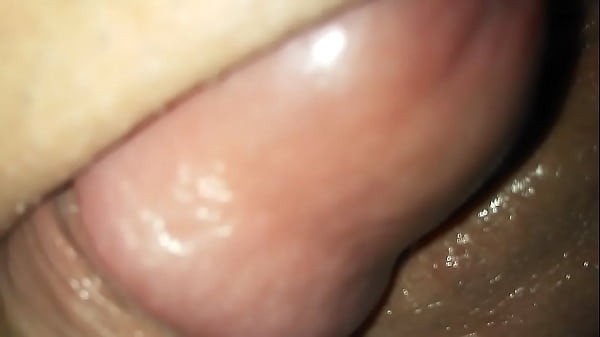 Nao resistir e coloquei tudo no rabinho dela