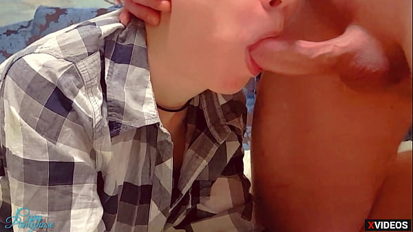 Babe In PantyhoseSucked_her StepBrotherwhile my parents were at home Cum On Tights