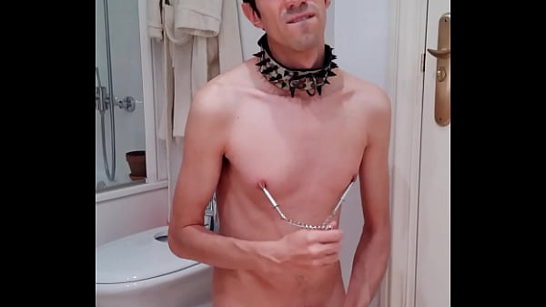 Twink Jerking Off With New Items thumbnail