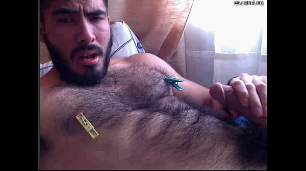 Play MP4 - Cineabhot&colon; Mexican muscular wolf cum on face Chacal se viene en su cara y barba