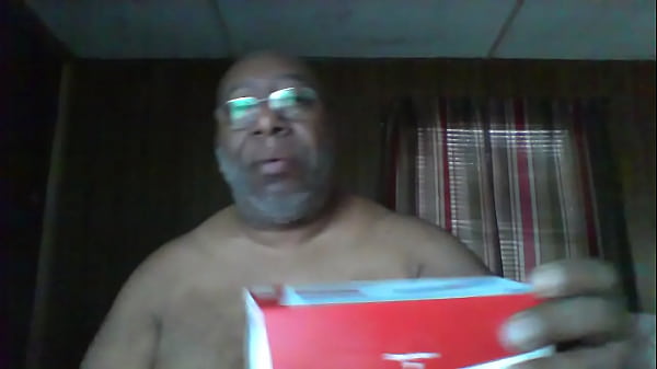 Play MP4 - Blackbigdaddy64