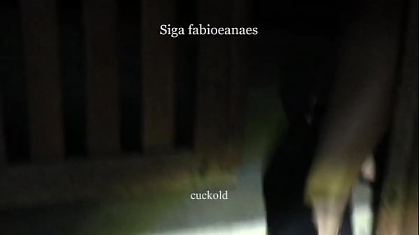 Hotwife se arrumando para causar, mas a cidade estava vazia mesmo assim vale a pena oregistro do Corno