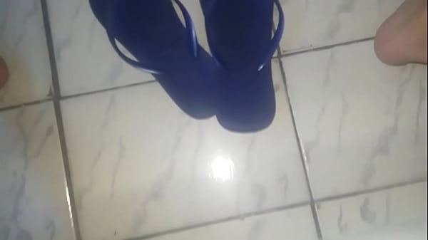 Pensa numa Havaianas tezuda! 