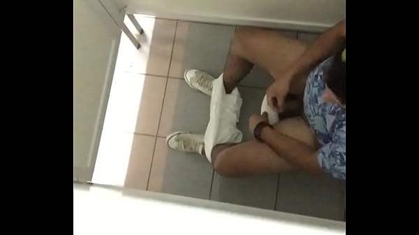 trim.80FBCD27-D1CA-4DF7-BE0C-066E42AEE177.MOV 