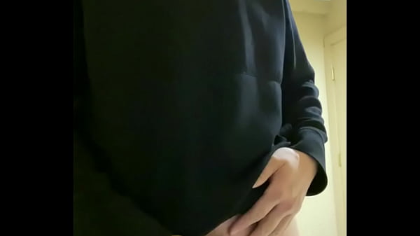 Play MP4 - Horny and ready to play