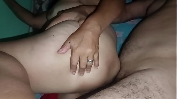 Que Rico Darle Pene Por El Culo A Esta Madura Culona Que Lo Siente Con Ganas De Seguir Culeando thumbnail