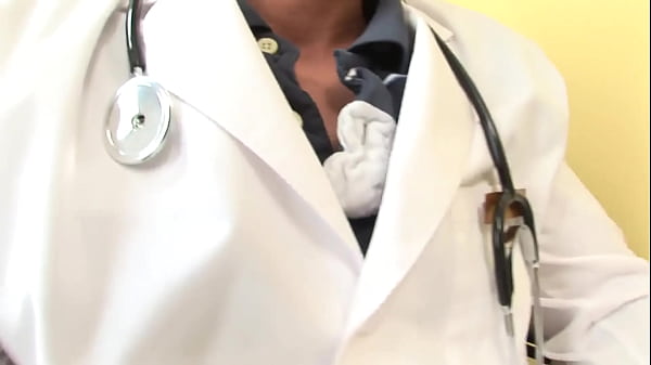 Nonton Dr. Latina Fucker thumbnail