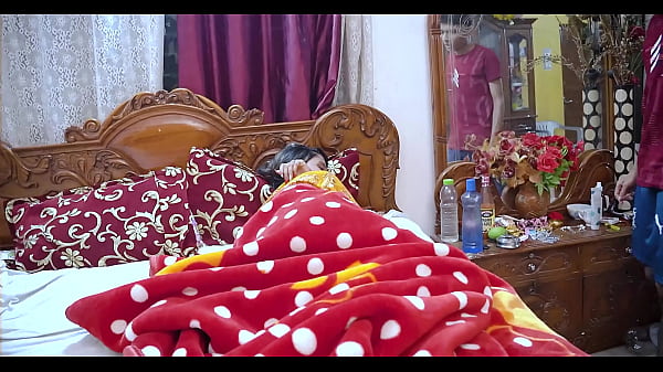 Play MP4 - Indian Sudipa Bhabhi Apne Devar Kay Sath Massage Sex Aur Mast Chudai