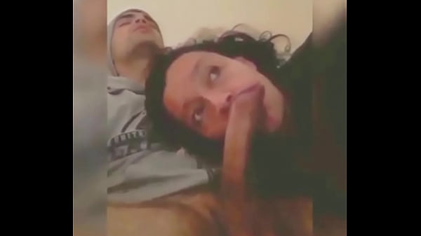 La Chica Sabe Como Mamar Una Verga Grande thumbnail