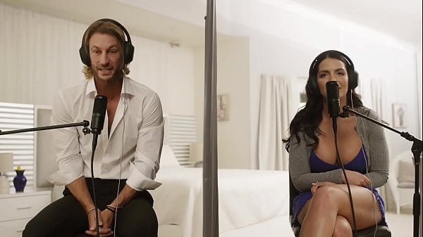 Play MP4 - Curvy Goddess Alexa Payne Gets Wild With Handsome Ryan Mclane