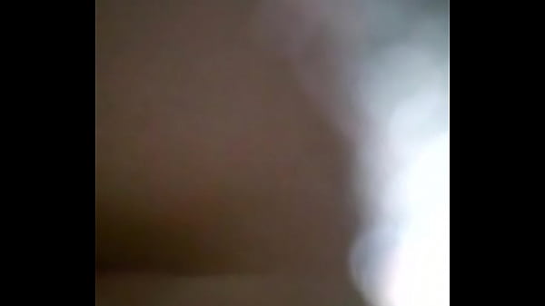 Safada gostando muito com ocorno