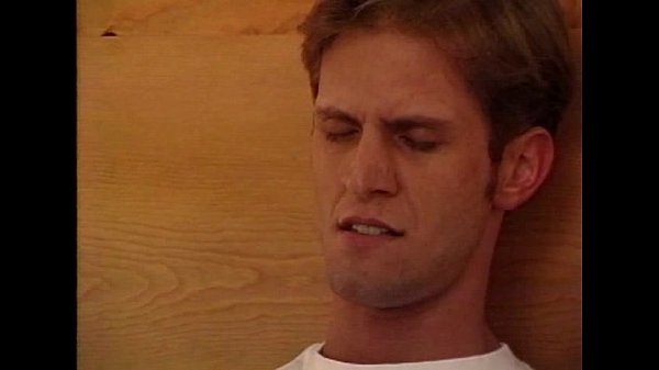 Play MP4 - Pacific Sun - Voyuer - scene 2 - extract 1