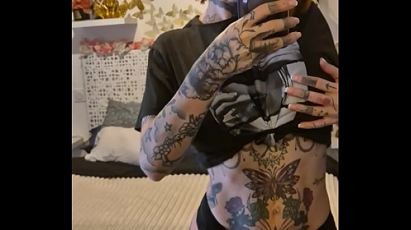 Nonton Je Viens De Finir Ma S&eacute;ances De Sport J Ai Chaud !!!!oubliez &agrave; Partir De 14h... thumbnail