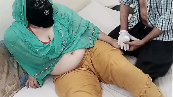 Widow Saas Ki Moti Gand K Andar Damaad Ka Bara Lund, Anal Fucking Kar K Indian Sasu Ki Hairy Ass Khol Di thumbnail