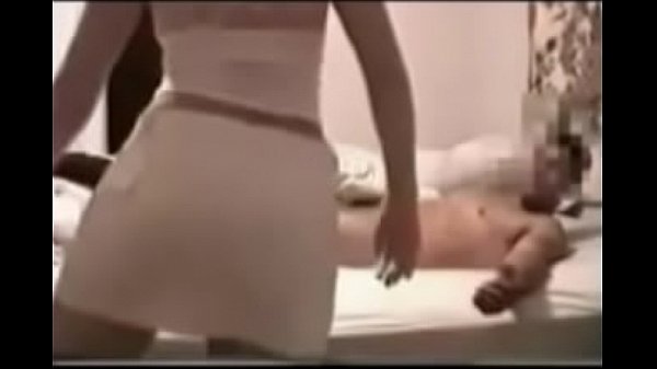 Nonton Little Brunette Is Cheating With Her Teacher On Sluttygirlscams.com - Part 1 thumbnail