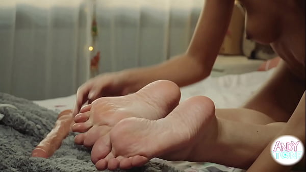 Lesbian Masterclass !!! thumbnail