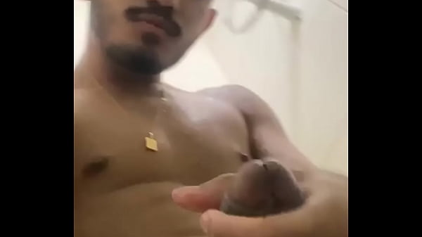 Roscariano batendo uma 