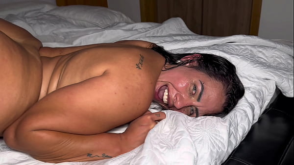 Total domination with double penetration and multiple squirtings of curvy girl between 3 huge cocks