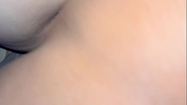 She thought they were alone so he took full advantage