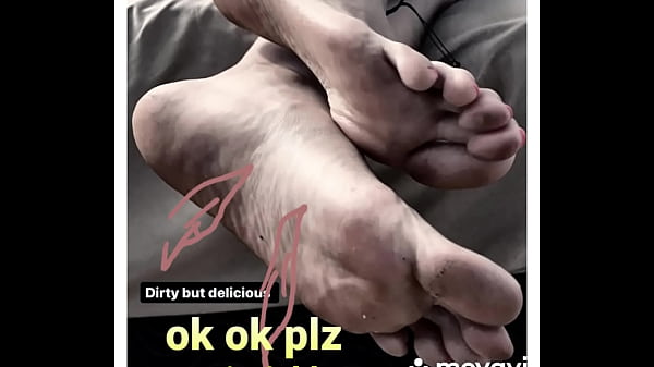 KAMALA HARRISTICKLISH FEET