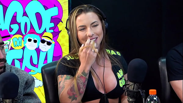 Novinha Mostrando Como Tocar Siririca thumbnail