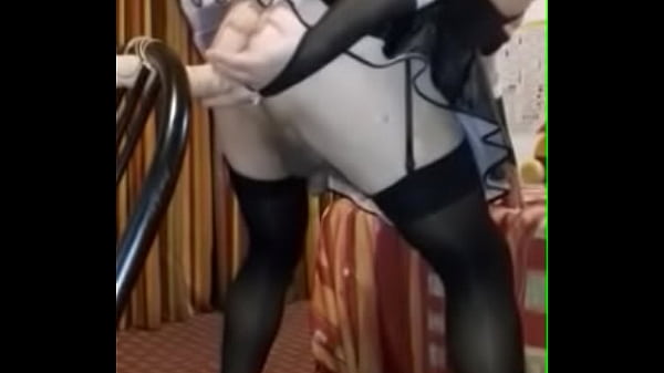 Play MP4 - atorada con una longanizota