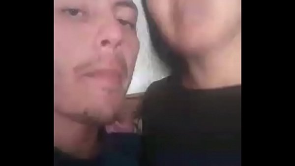 Play MP4 - Hot kiss he eat the lips  part 1