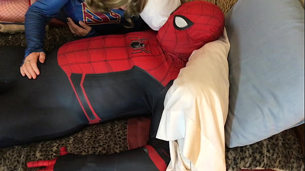 Mature dc marvel cosplay supergirl gives spiderman a blowjob 