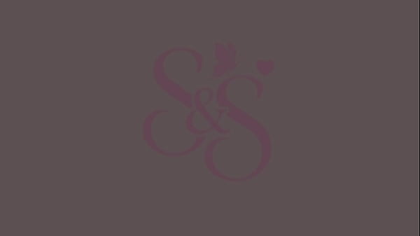 Unser erstes mal vor der kamera &ndash; lesbisch z&auml;rtlich echt 