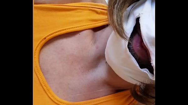 Cdzinha vadia adora comer batatinha com porra quentinha usando roupinhas de piriguete 