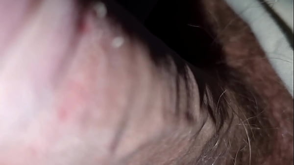 Play MP4 - APRI LE GAMBE E GODI CON ME &vert; RAGAZZO SEXY OMAGGIA DI SBORRA LA STANZA DELLA MATRIGNA CON UN CAZZO ENORME E CARICO DI SPERMA - SEGA DA URLO CON SOLO LA CAMICIA ADDOSSO