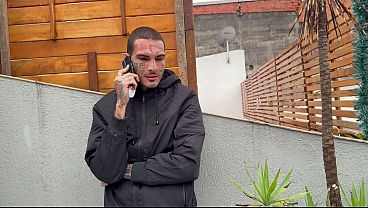 O Amigo Do Meu Filho Comeu Minha Xoxota No Caf&eacute; Da Manh&atilde;. thumbnail