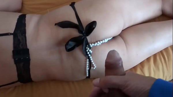 After three intense orgasms i get three big cumshots from beautiful cocks 