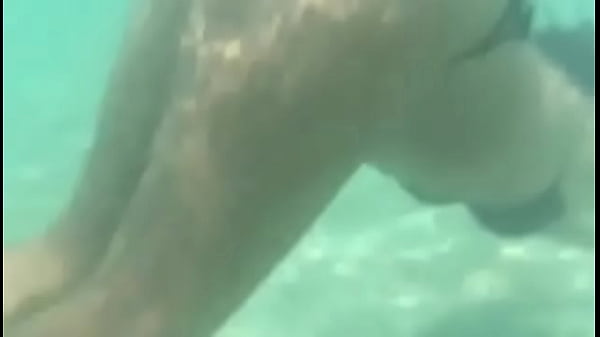 He didn&rsquo;t resist and had to record me #ass #beach #pussy #porn #sexybody #body #playa #juegos #sexy #public