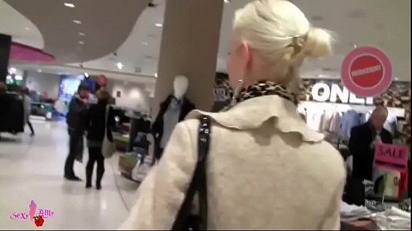 Play MP4 - Beim SHOPPEN gefickt und ERWISCHT