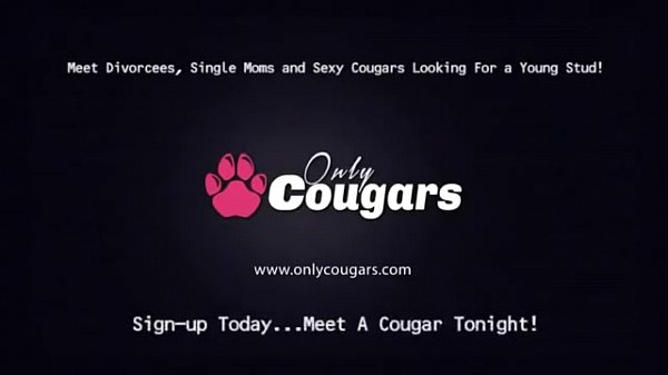 Play MP4 - Sexy Mature Women Tia Lane and Jools Brooke Have A Threesome