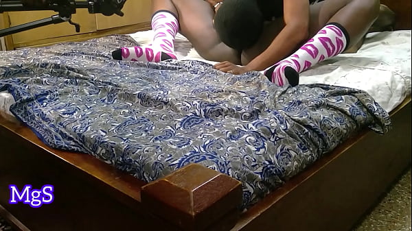 Amateur porn star records his first pussy licking adult scene content behind the scenes 