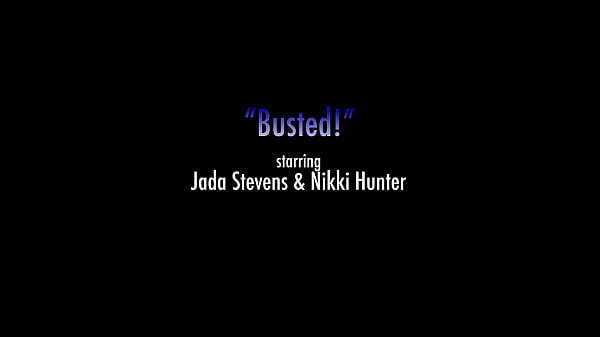 Nonton Nikki Hunter Has Her Head Game On Winter Sqf thumbnail