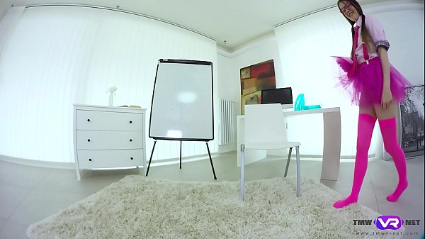 TmwVR net_Timea Bella VR EXPERIENCE